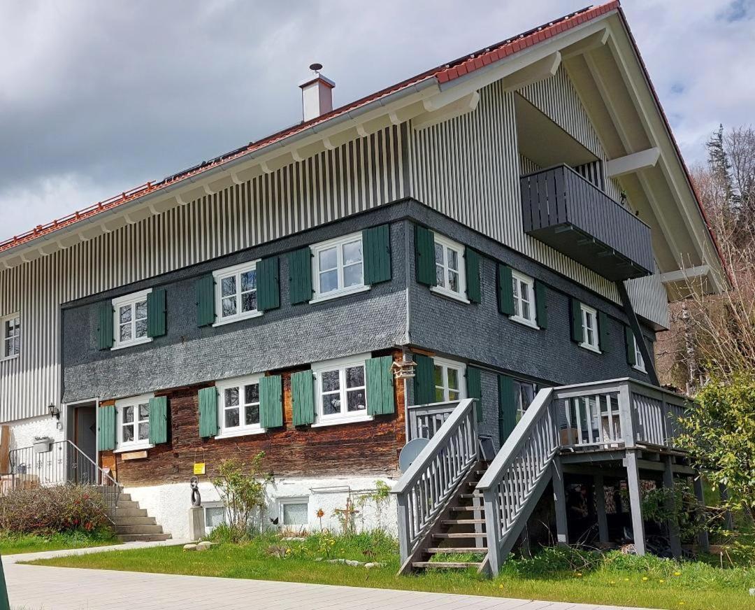 Apartment Hirsch Grunenbach ภายนอก รูปภาพ