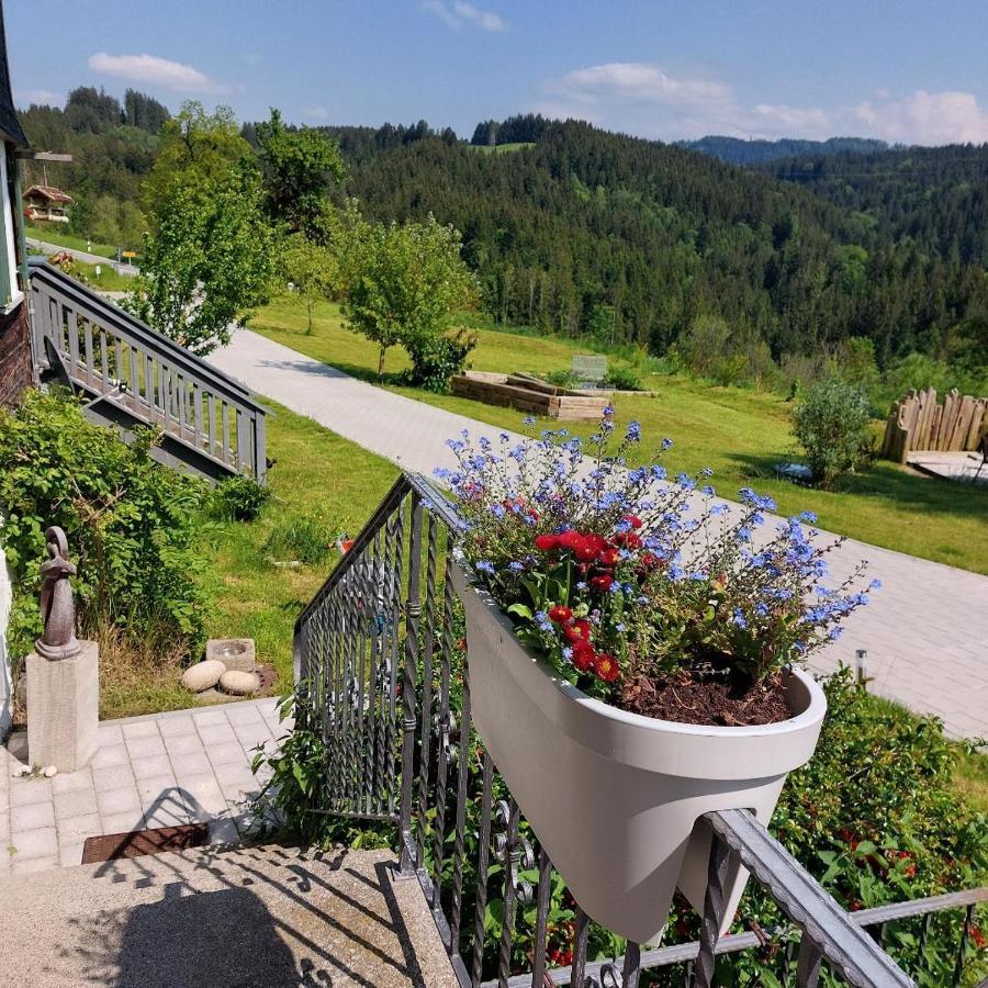 Apartment Hirsch Grunenbach ภายนอก รูปภาพ